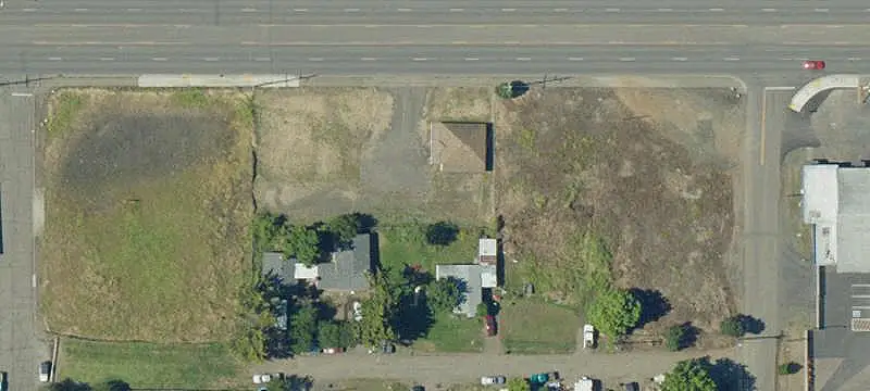 Commercial Land with Existing Improvements