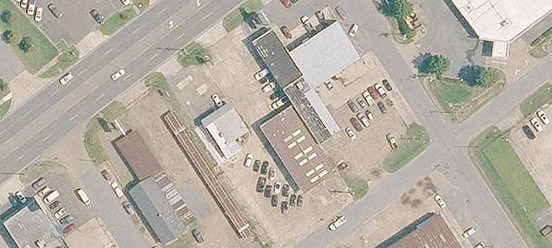 Single-Tenant Auto Shop