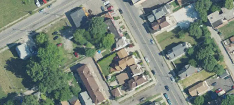Updated Duplex with Fenced Yard