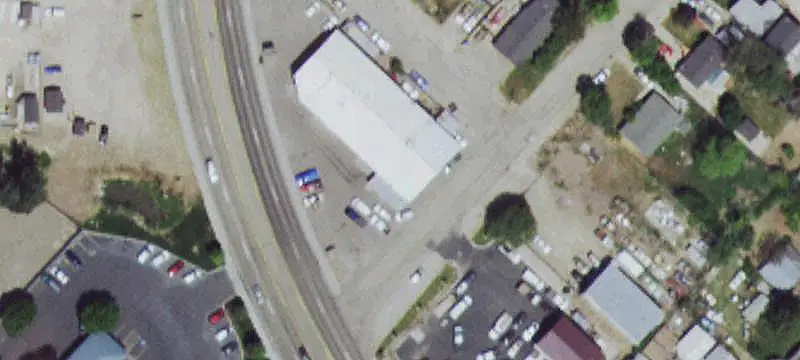 Mixed-Use Property with Service Bays