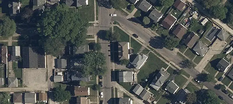 4-Unit Apartment Building with Basement