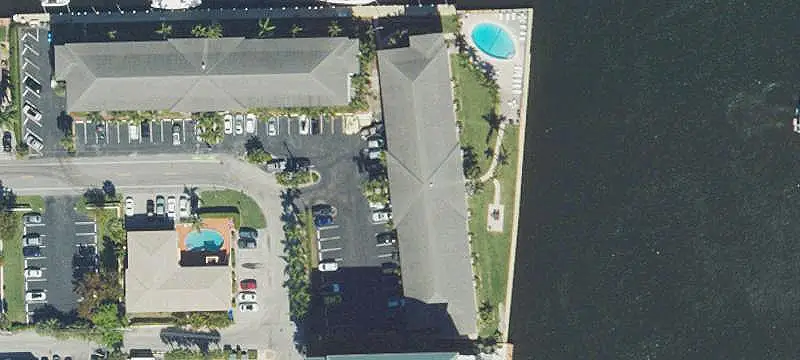 Waterfront-View Apartment Unit