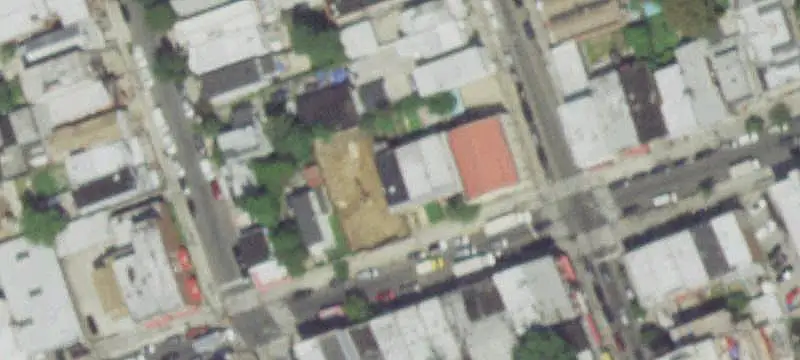7-Unit Mixed-Use Building