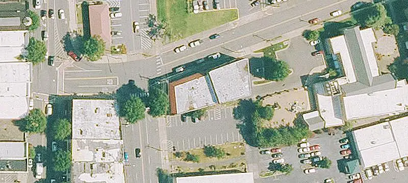 Retail Building with Drive-In Basement