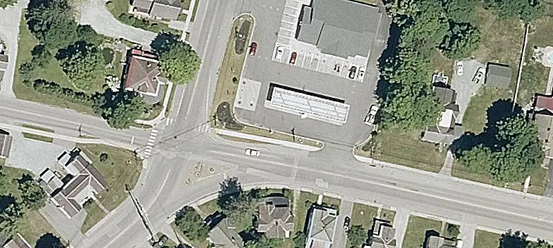 2-Unit Duplex with Large Lot