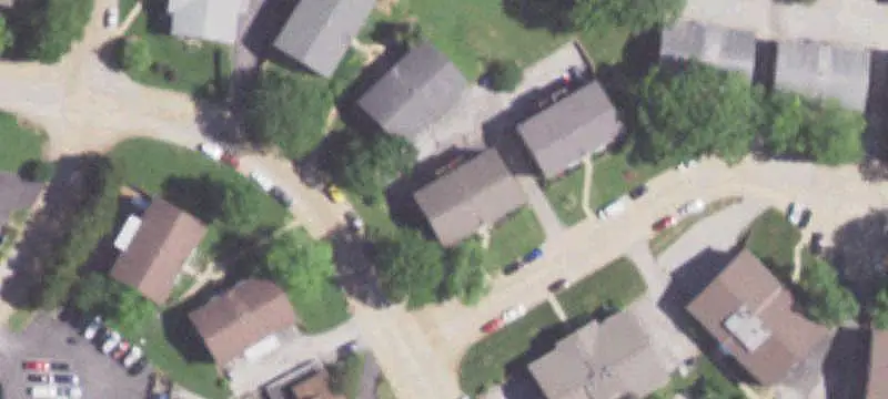 4-Unit Apartment Building with Garages