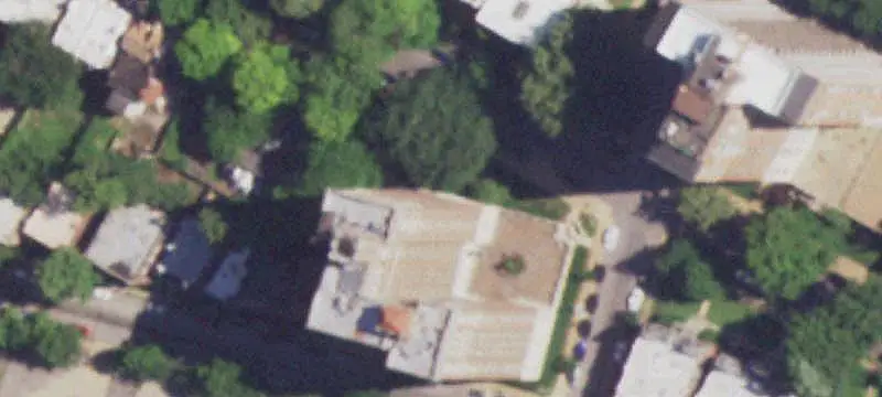 8-Unit Apartment Building