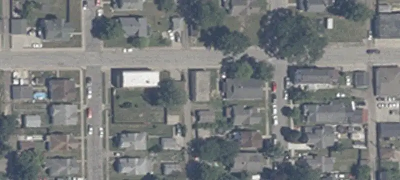 Flex Space with Separate Garages