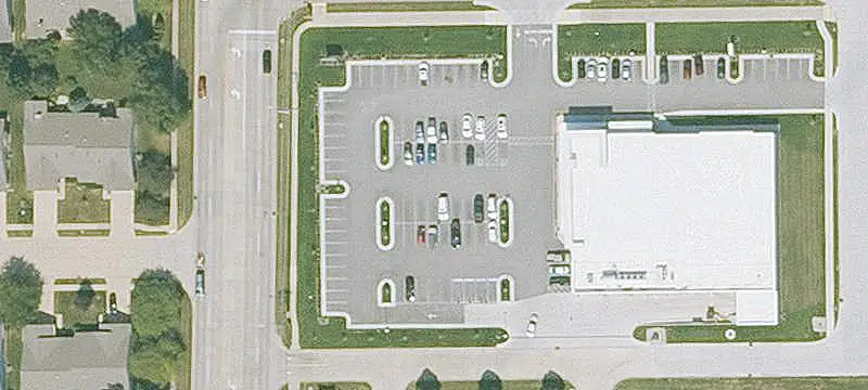 End-Cap Retail Space