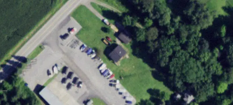 12-Cabin Lakeside Resort