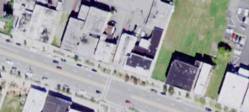 Mixed-Use Retail Building
