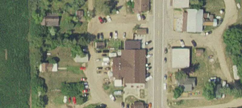 Mixed-Use Restaurant and Store