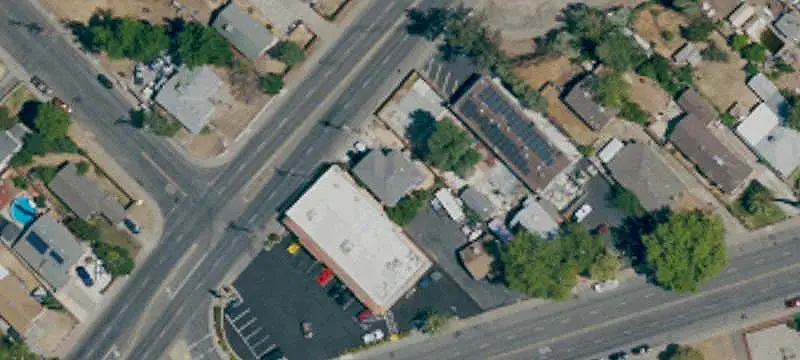 2-Unit Duplex with Garage Access
