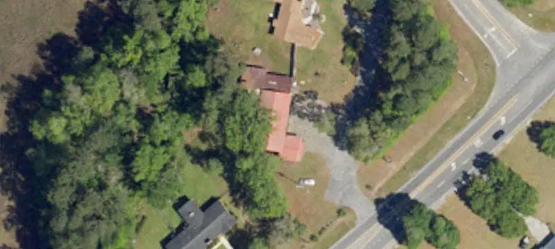 Three-Bay Auto Shop