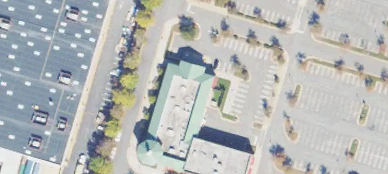 Residential Condominium with Rooftop Terrace