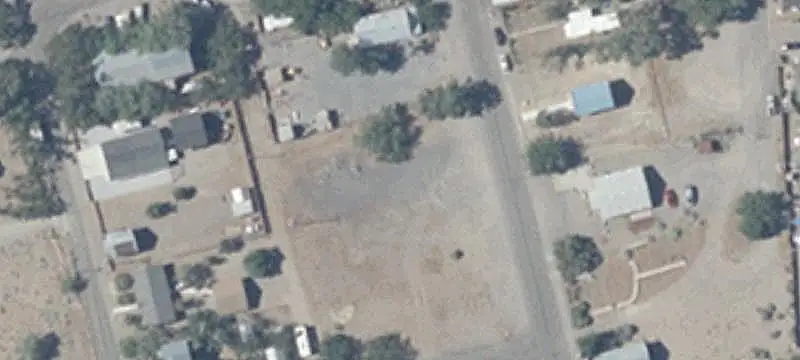 Three-Parcel Commercial Land