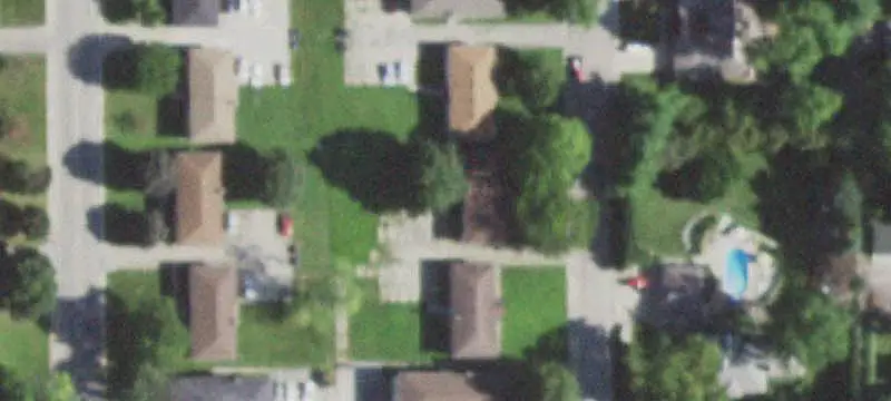 4-Unit Apartment Building