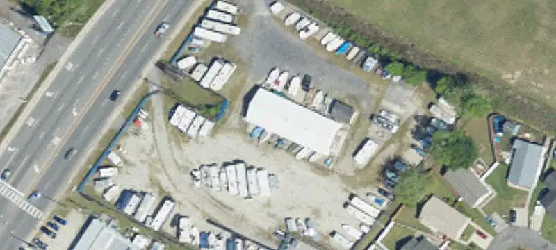 Flex Space with Lay-Down Yard