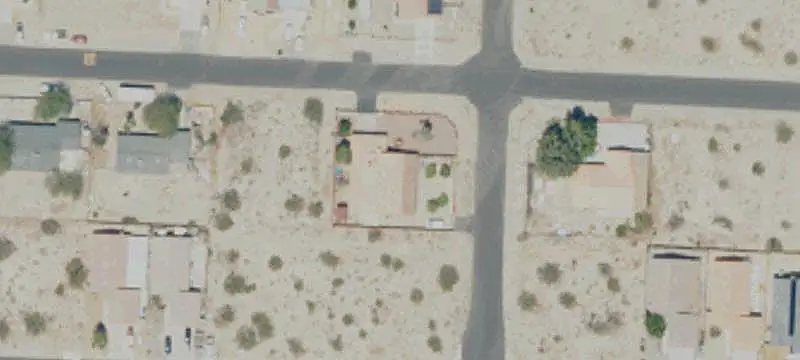 Contiguous Commercial Land Lots