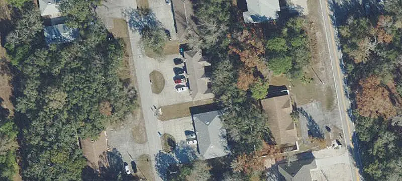 Updated Triplex with Laundry