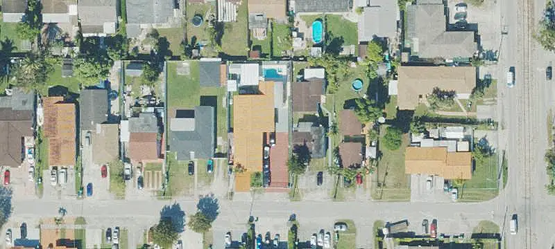 Duplex with Swimming Pool