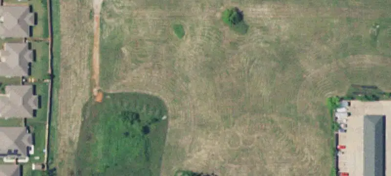 Signalized Commercial Corner Lot