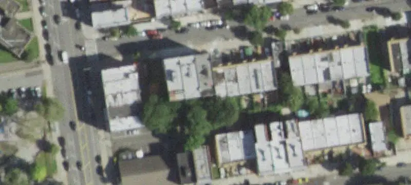 8-Unit Brick Apartment Building