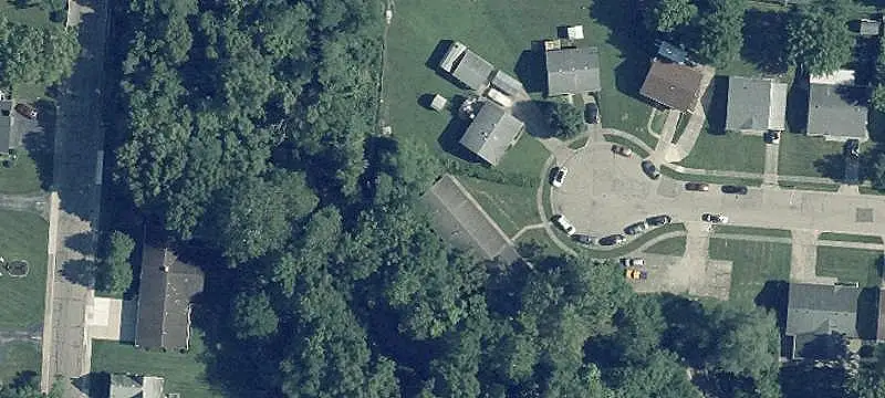 10-Unit Apartment Building