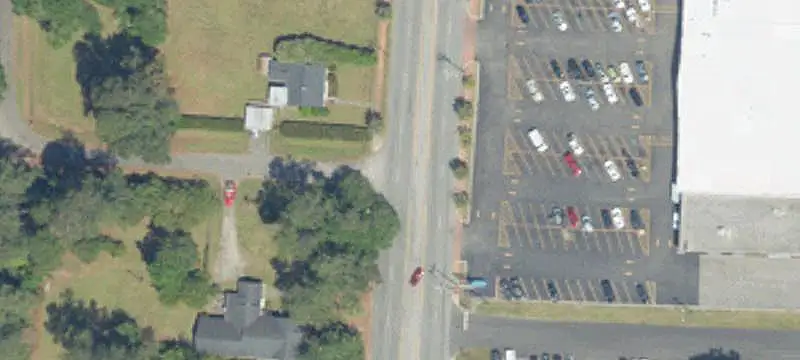 Unzoned Commercial Land