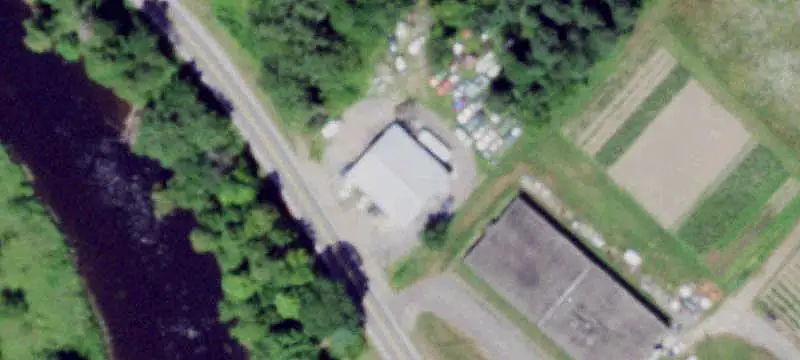Auto Shop with Service Bays