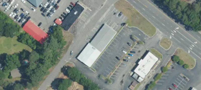 Multi-Tenant Retail Property