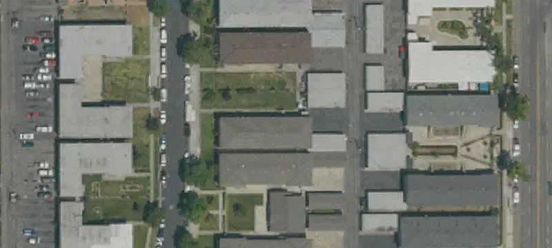 10-Unit Apartment Building