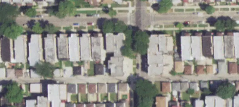 9-Unit Brick Apartment Building