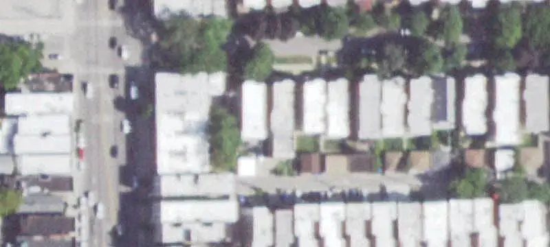 4-Unit Apartment Building