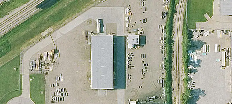 Crane-Served Flex Industrial Facility