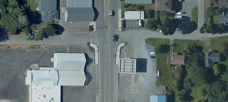 Restaurant Building with Drive-Through