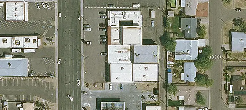 Retail Space with Warehouse Storage