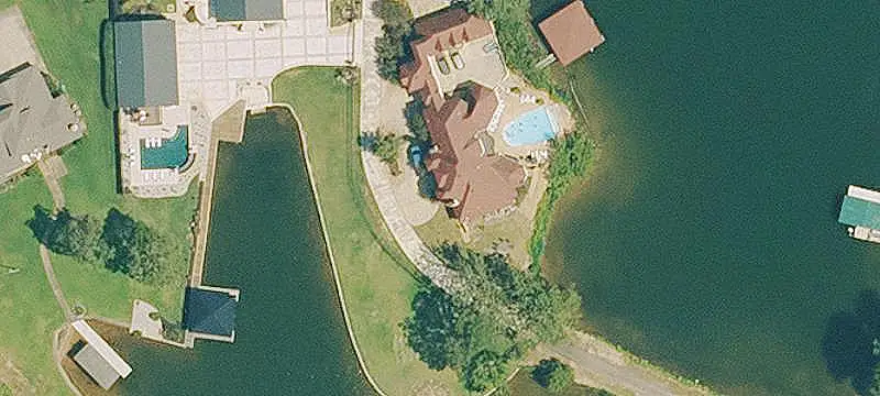 Lakefront Short-Term Rental Property