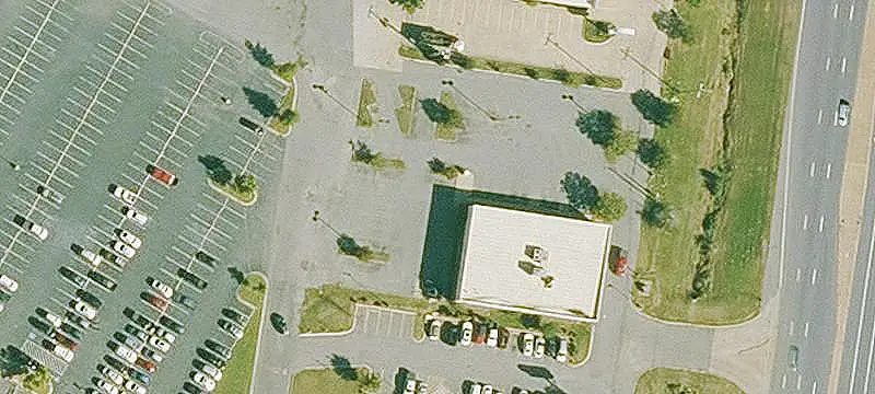 Freestanding Retail Building