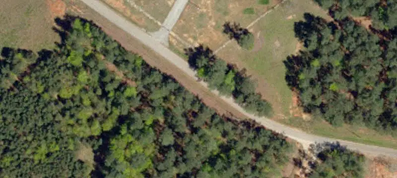 Commercial Lots & Land