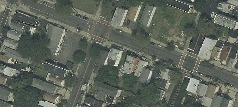 3-Unit Triplex with Backyard