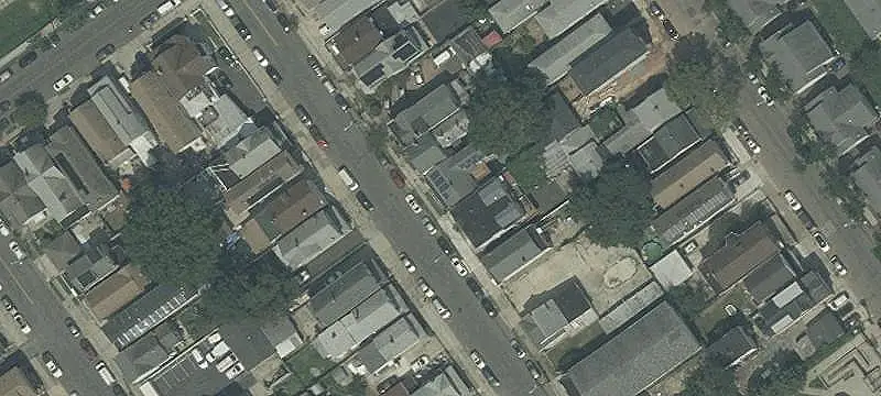 Duplex with Separate Utilities