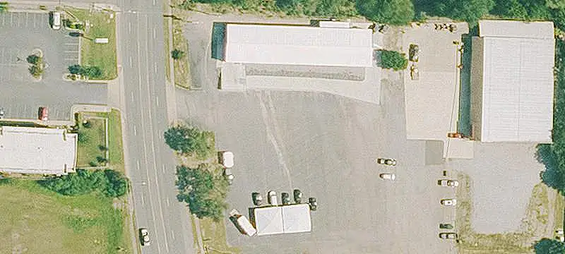 Three-Space Mixed-Use Property