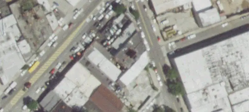 3-Unit Mixed-Use Building