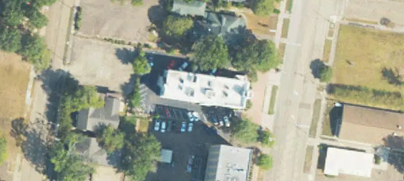 Four-Story Apartment Building with Elevator