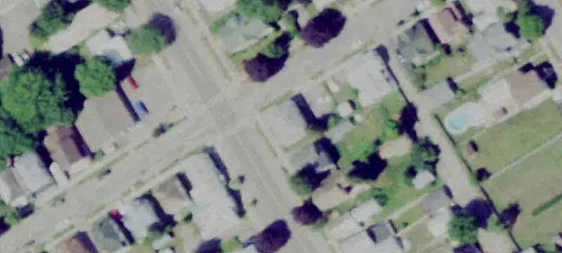 4-Unit Apartment Building
