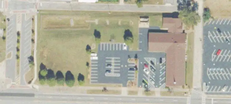 Fully Leased Mixed-Use Building
