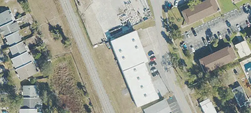 Warehouse with Dock-High Loading