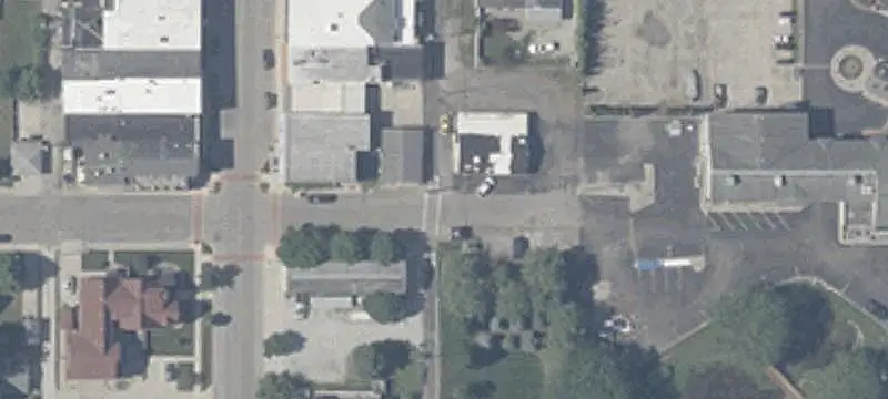 Laundromat Retail Building