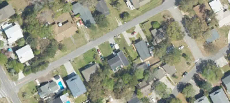 Duplex with Upper-Level Deck
